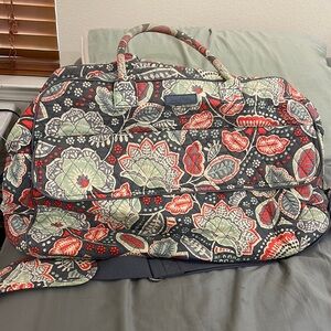 Vera Bradley duffel bag